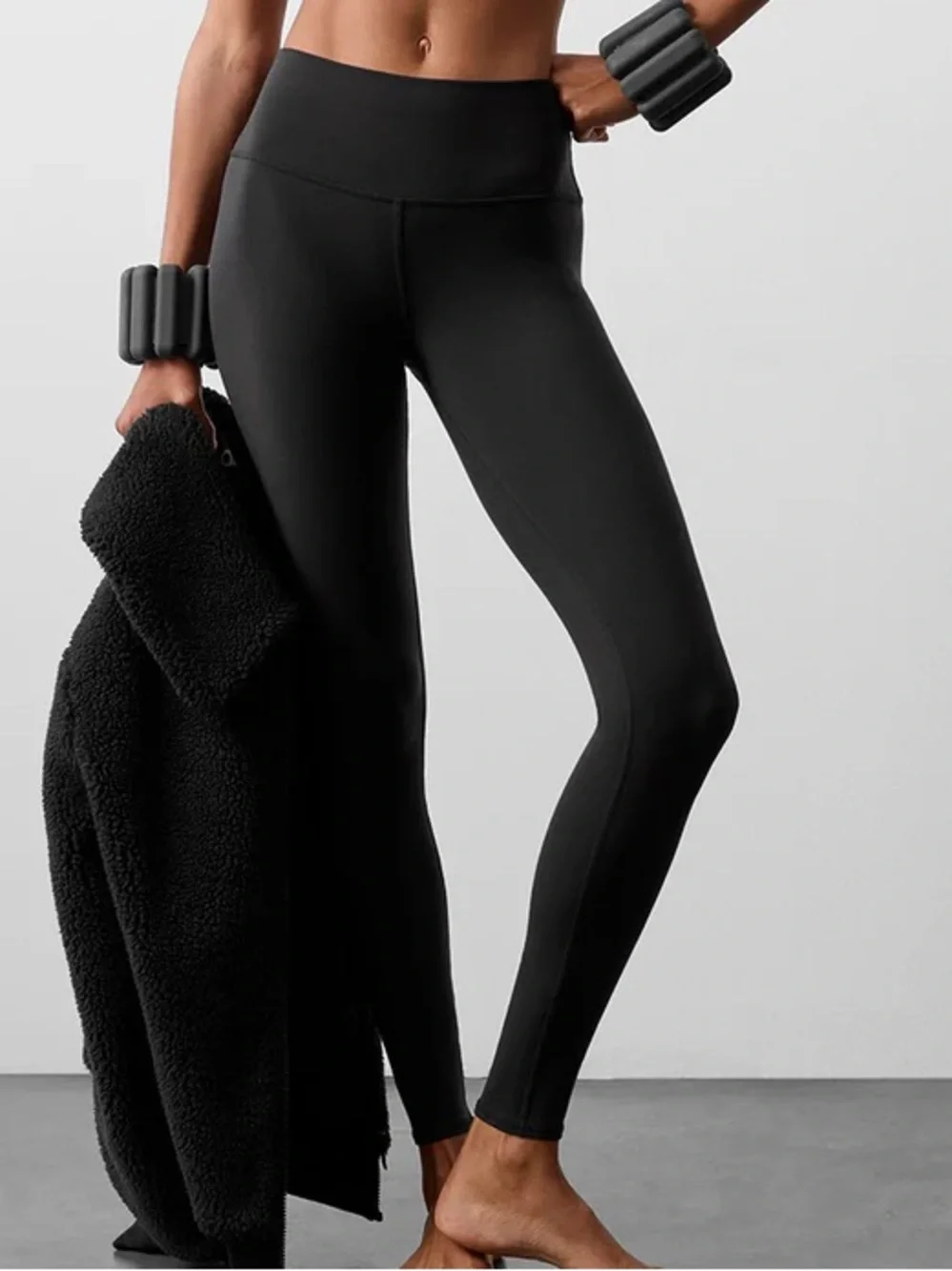 NWT ALO Yoga High-Waist Black Leggings